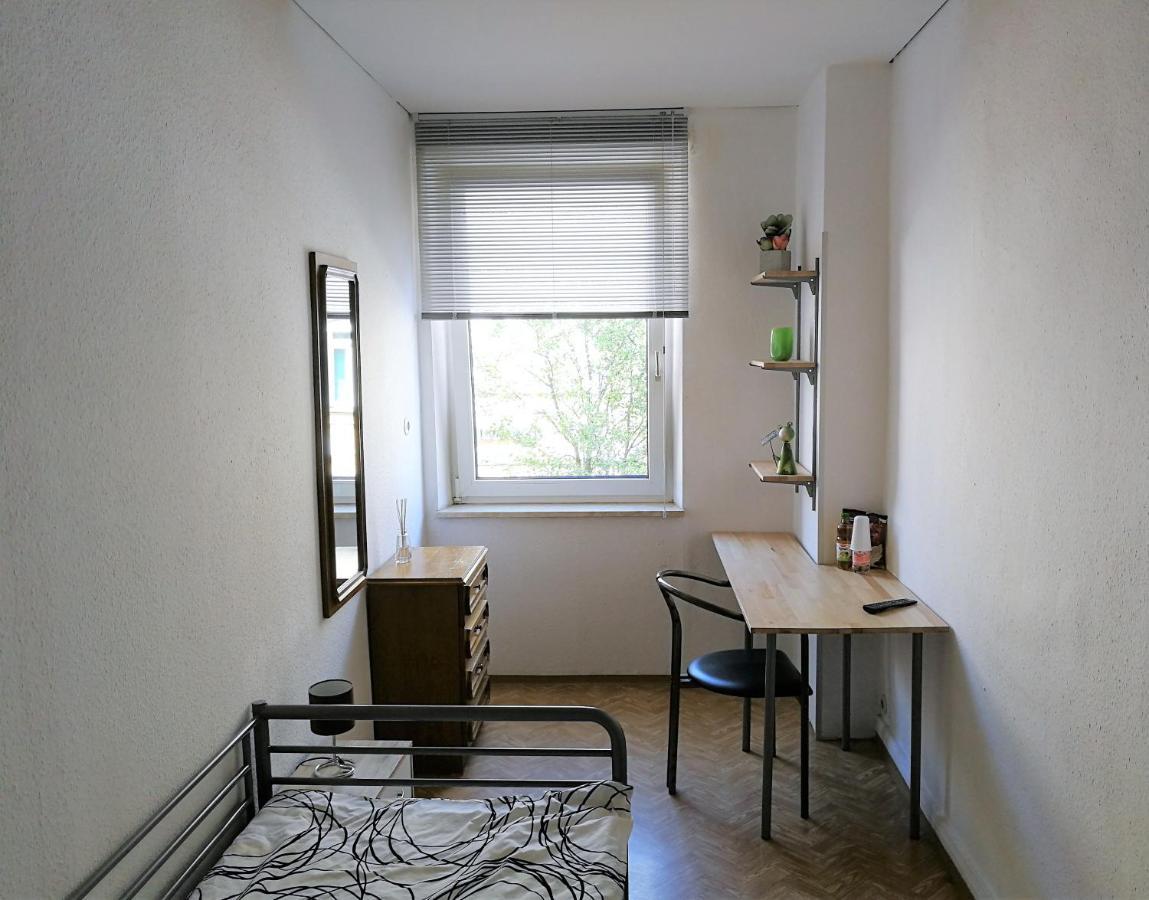 Privatzimmer Fuerth Zentrum Buitenkant foto