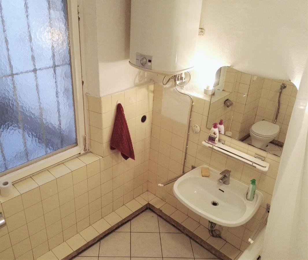 Privatzimmer Fuerth Zentrum Buitenkant foto