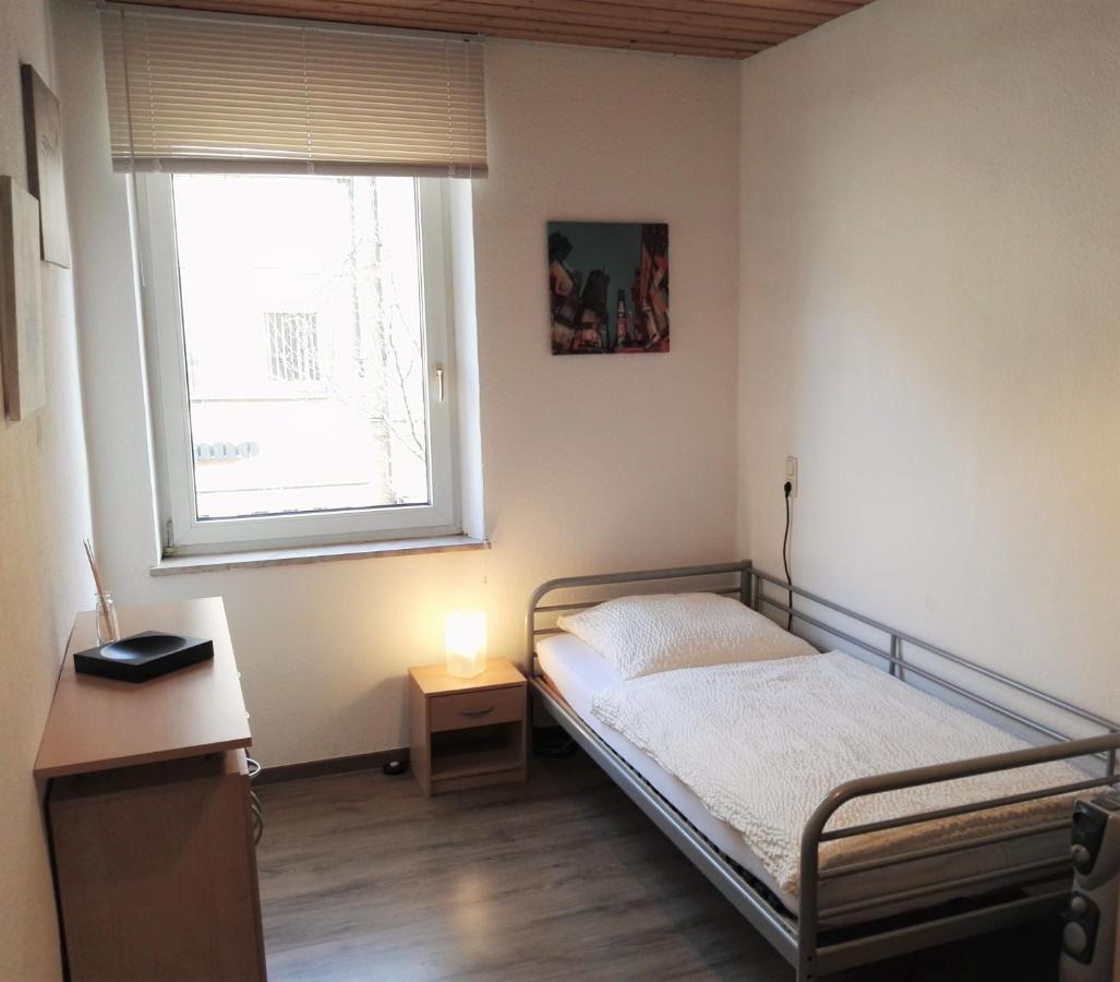 Privatzimmer Fuerth Zentrum Buitenkant foto